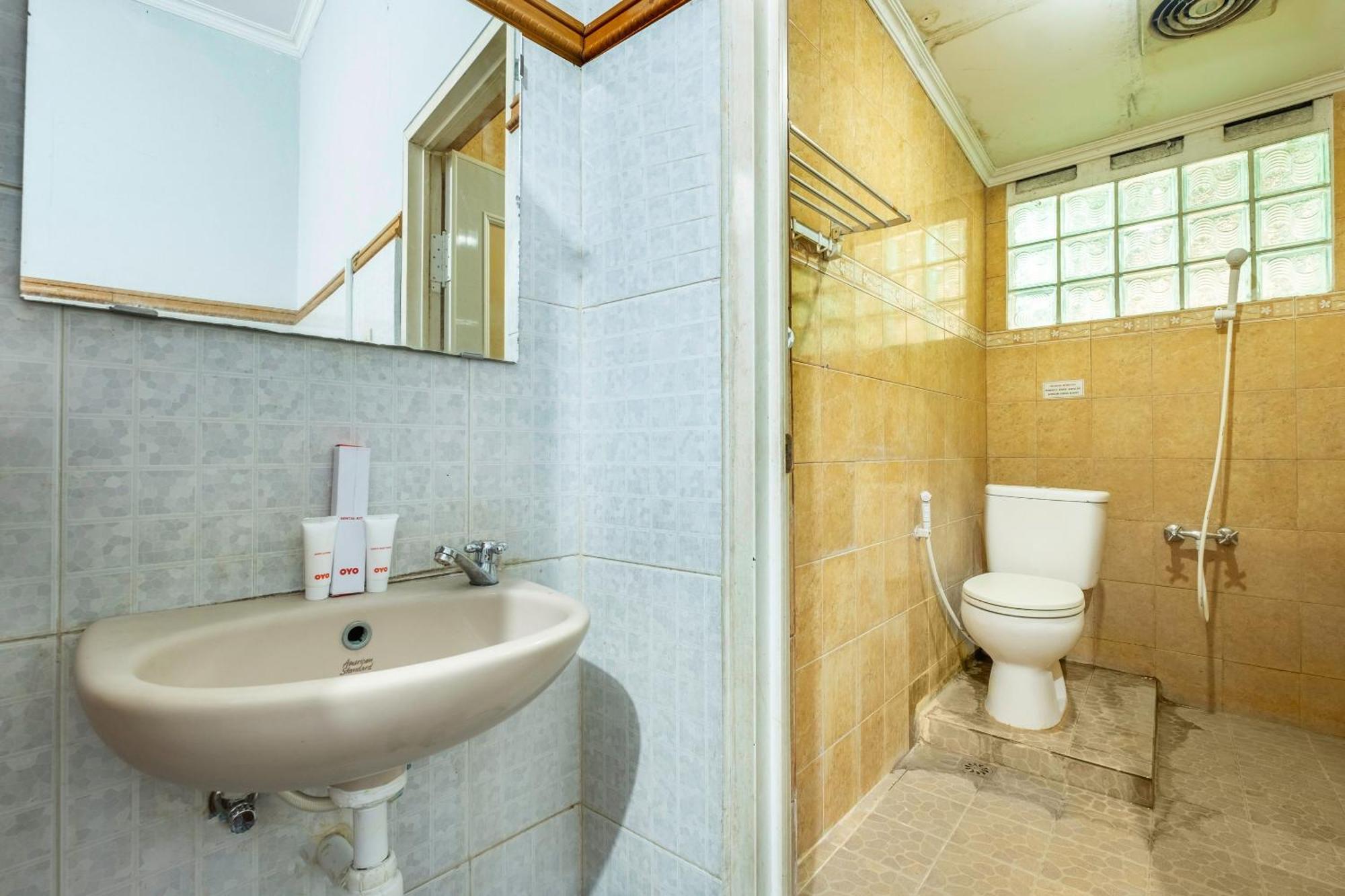 Hotel Collection O Kebon Jeruk Near Taman Balai Kota Bandung Zewnętrze zdjęcie